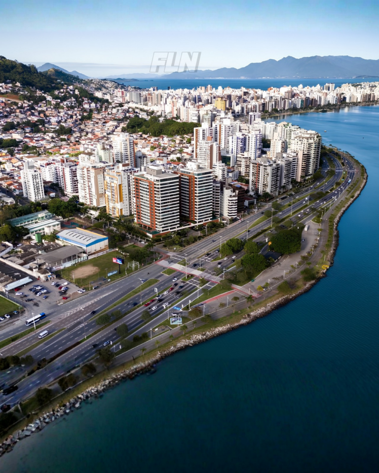 Florianópolis Lidera Ranking de Capitais Brasileiras em Domicílios Unipessoais com Crescimento Exponencial