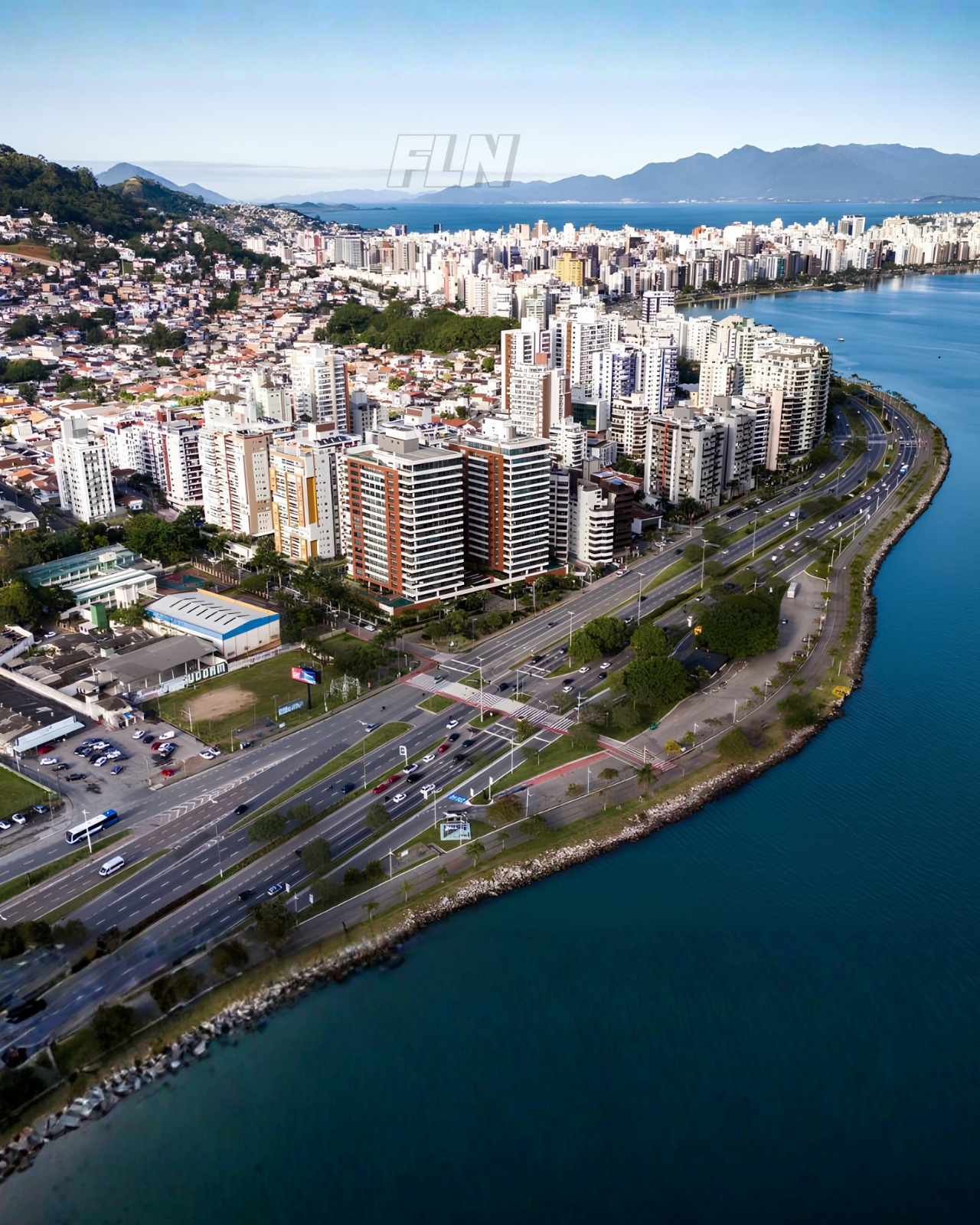 Florianópolis Lidera Ranking de Capitais Brasileiras em Domicílios Unipessoais com Crescimento Exponencial
