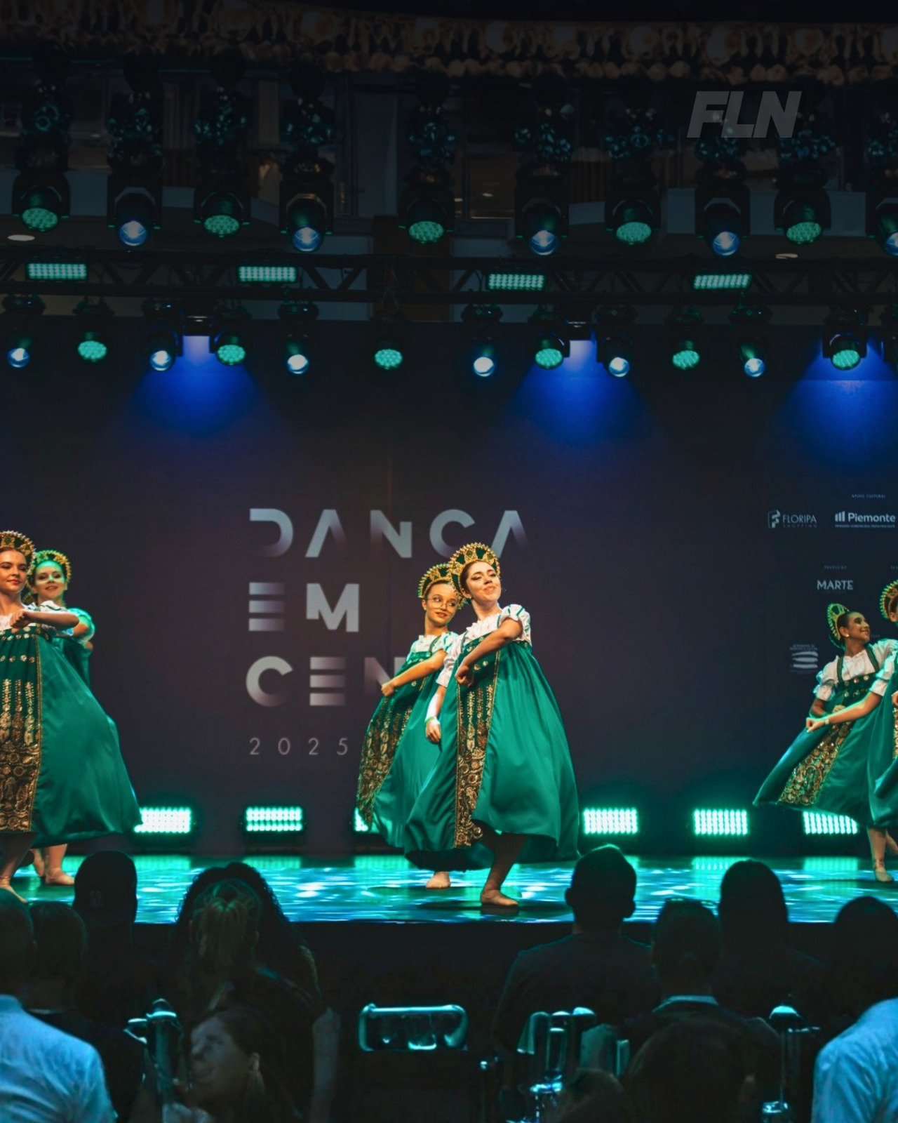 Festival de Dança Reúne Mais de 2 Mil Bailarinos em Florianópolis com Programação Gratuita